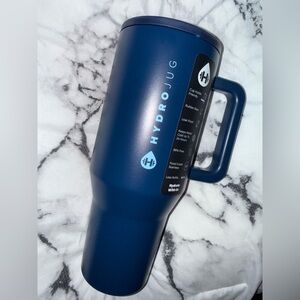 SOLD - HydroJug 40oz Traveler - NAVY